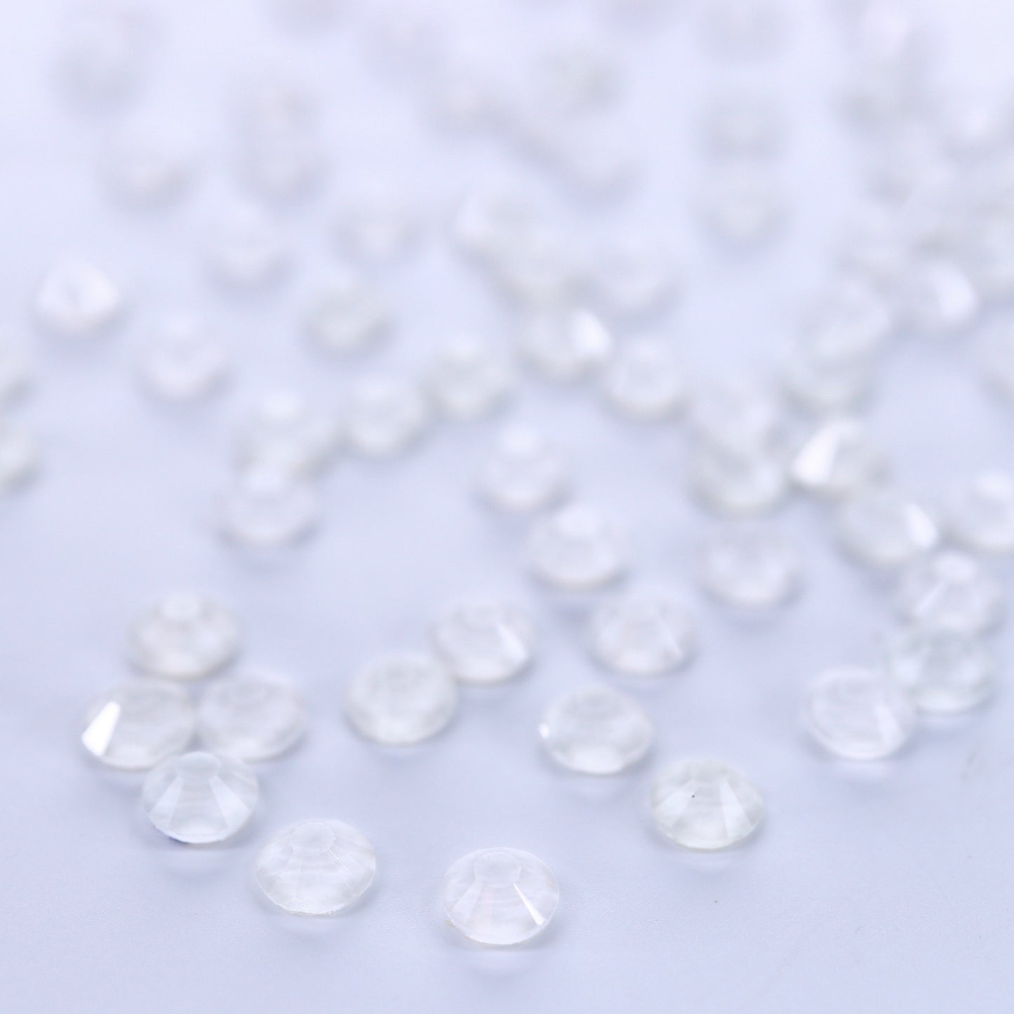 Neon White Hot-fix Rhinestone | CrystAX **