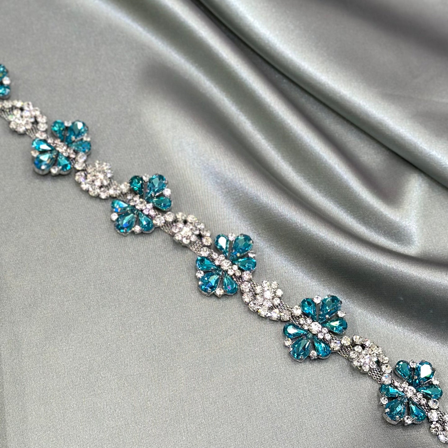 Rhinestone Aquamarine flower trim GZ-137 by yard