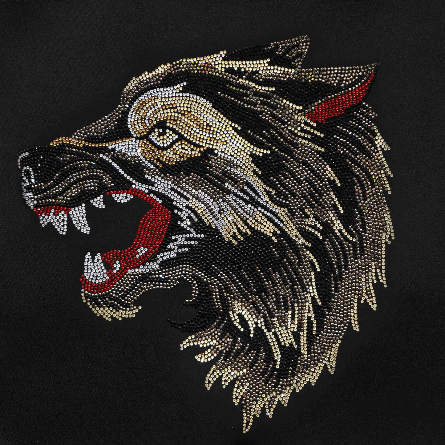 19002 Wolf Design